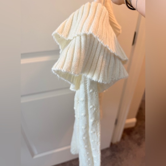 TULAROSA IVORY MANNY SWEATER - Picture 9 of 10